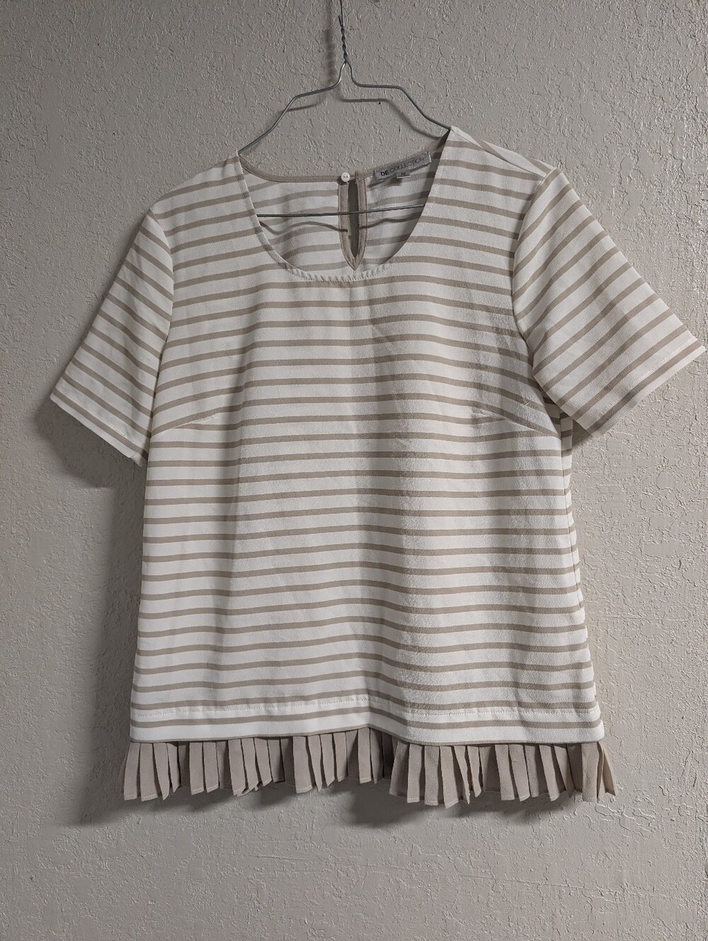 Pleated Striped Top XS Tan White Fisherman Goblin Cottagecore Career Dainty Boxy